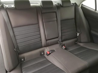 2016 Lexus IS 200T - Thumbnail