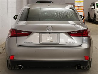 2016 Lexus IS 200T - Thumbnail