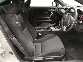 2013 Toyota 86 - Thumbnail