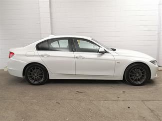 2013 BMW 320d - Thumbnail