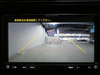 2016 Toyota Prius - Thumbnail