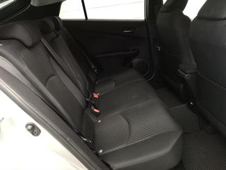 2016 Toyota Prius - Thumbnail