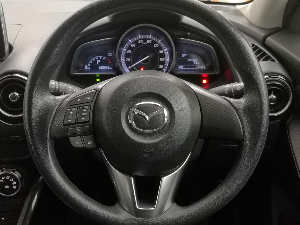 2015 Mazda Demio