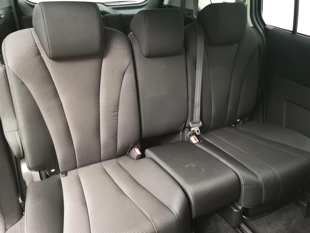 2013 Mazda Premacy