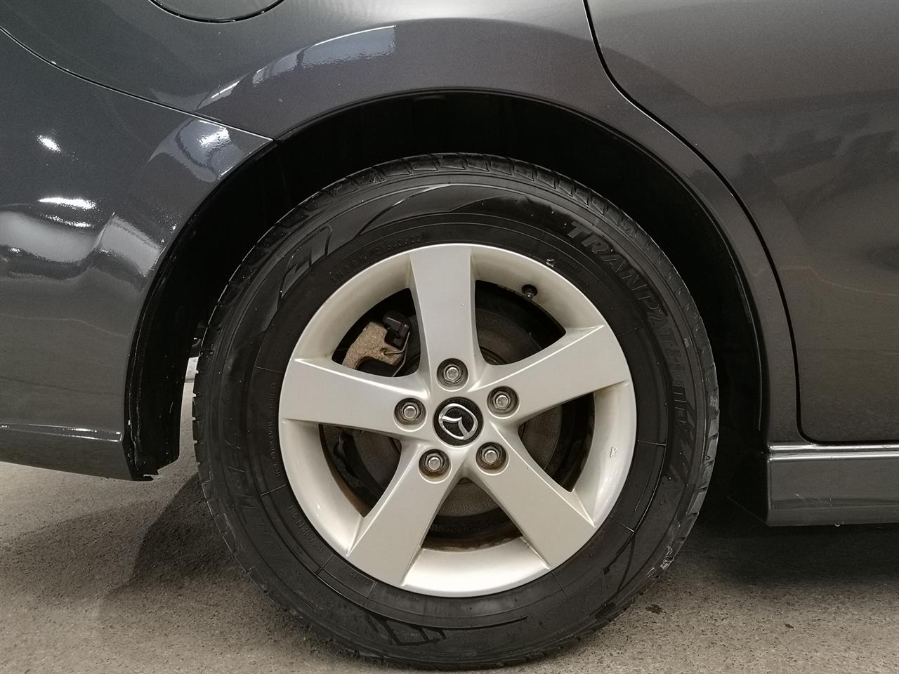 2013 Mazda Premacy