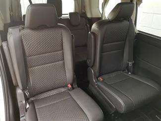 2019 Nissan Serena - Thumbnail