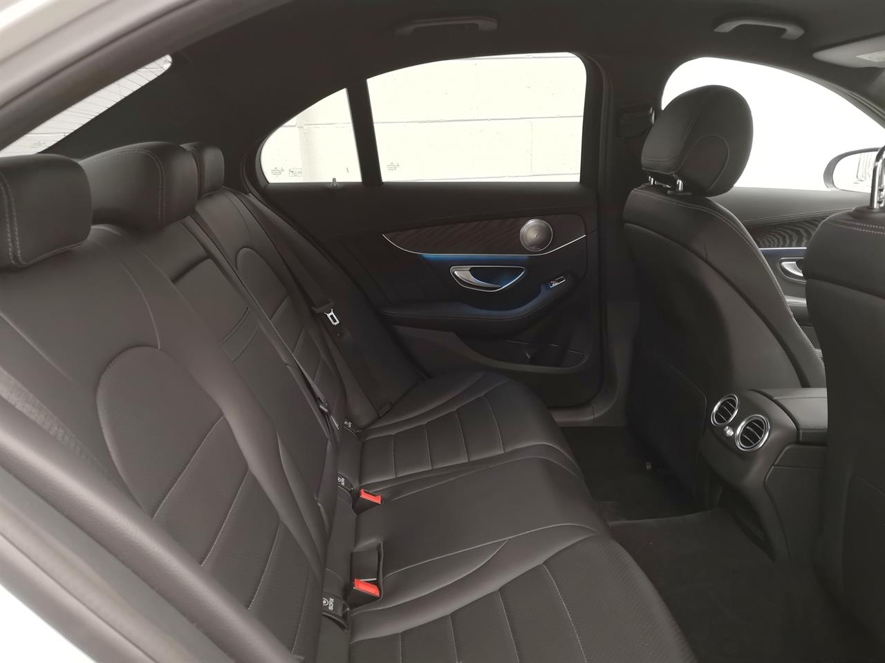 2015 Mercedes-Benz C 200
