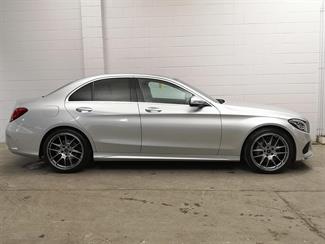 2015 Mercedes-Benz C 200 - Thumbnail