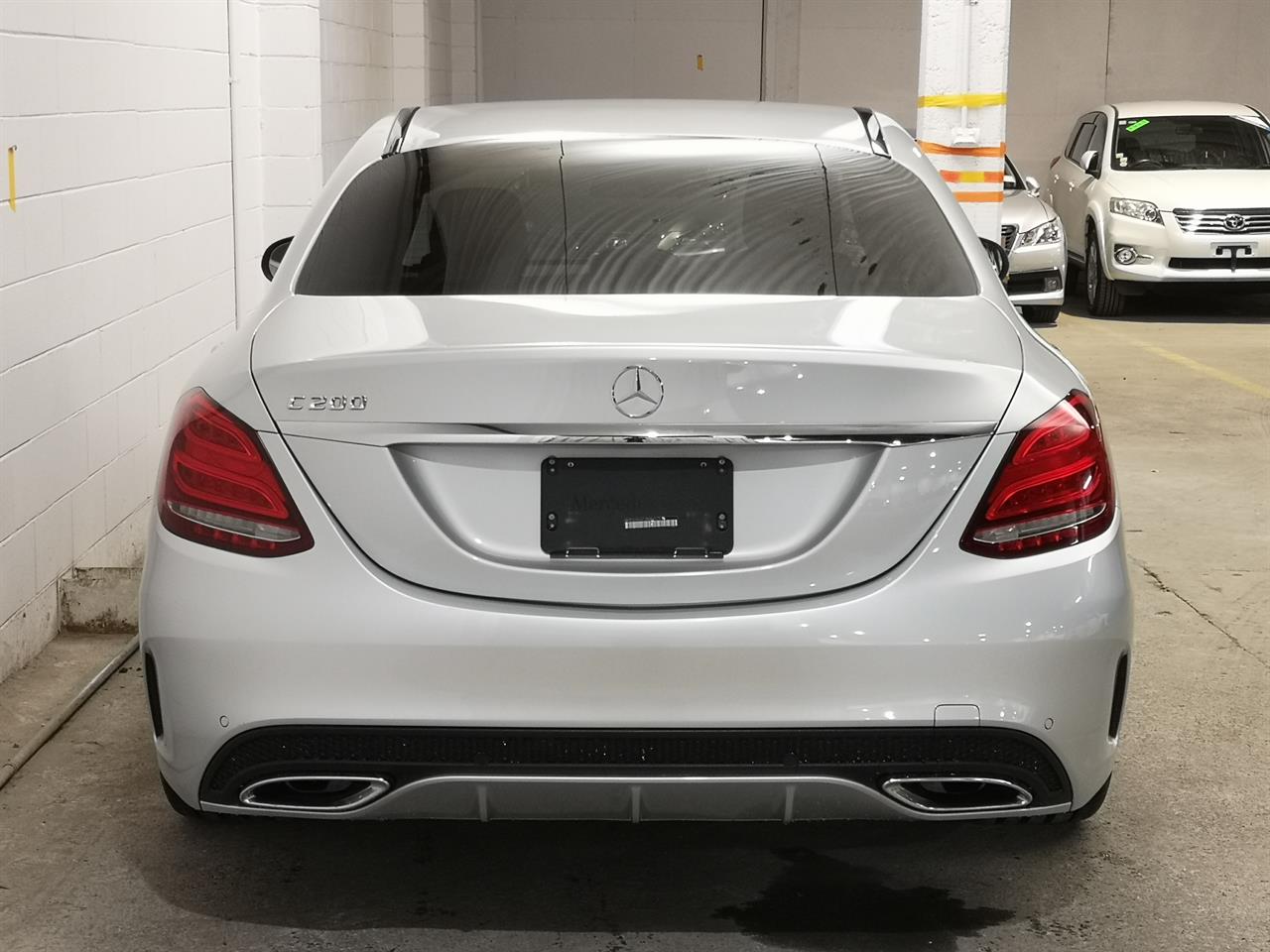 2015 Mercedes-Benz C 200