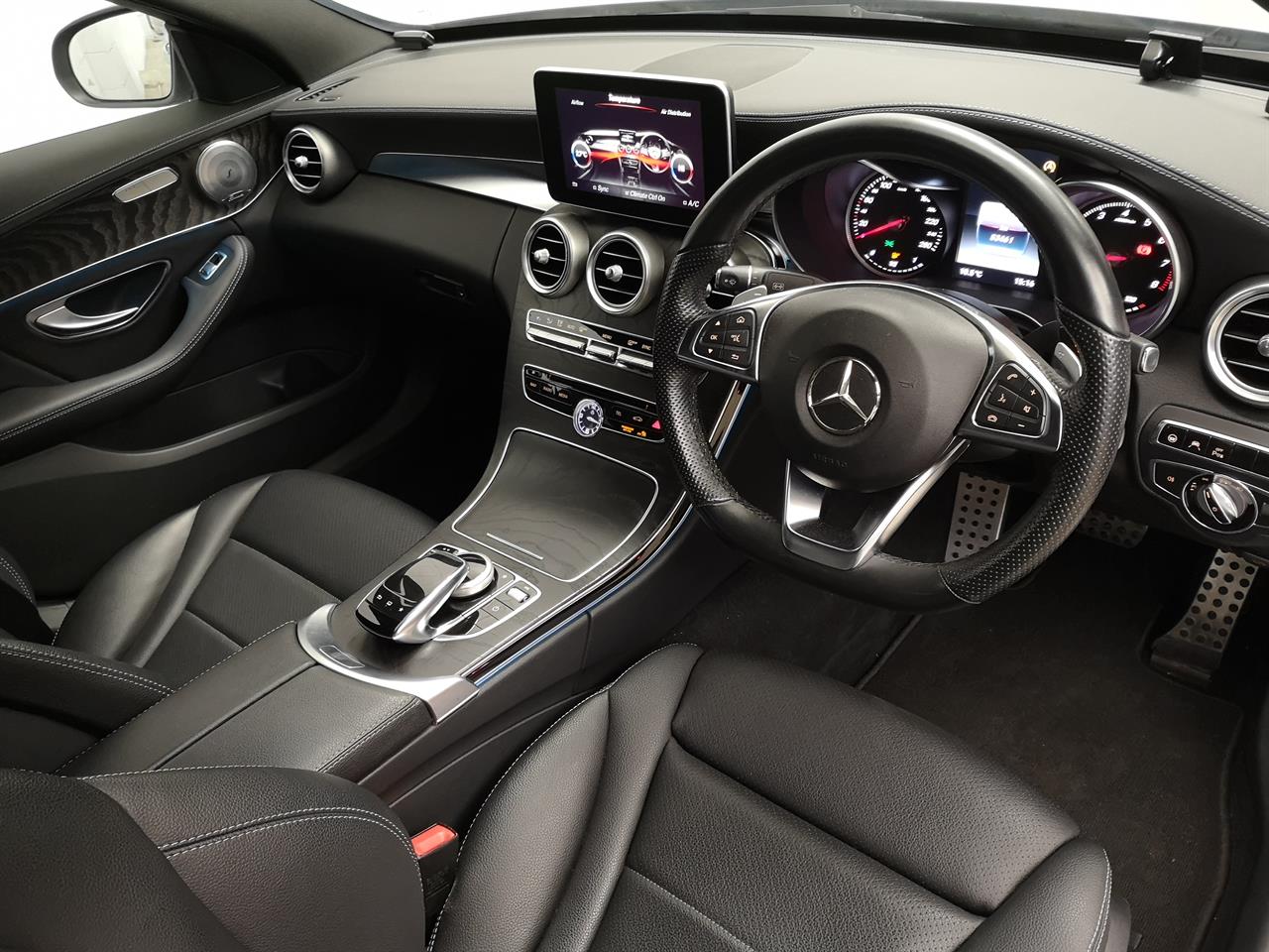 2015 Mercedes-Benz C 200