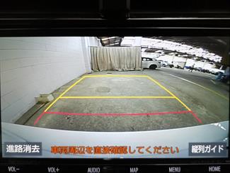 2021 Toyota Prius - Thumbnail