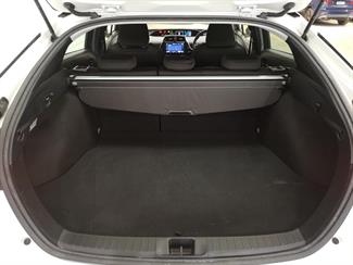 2021 Toyota Prius - Thumbnail