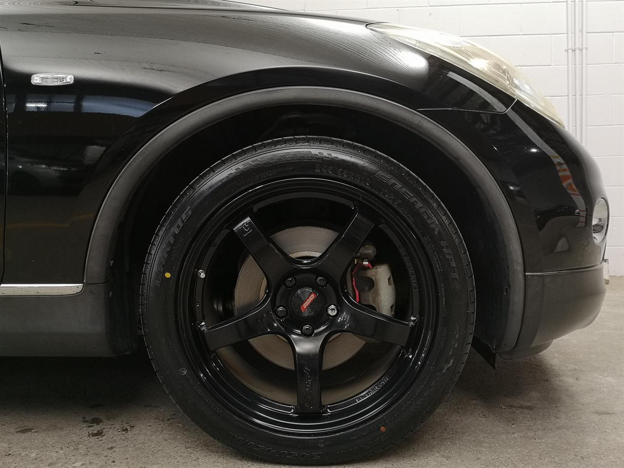 2013 Nissan Skyline