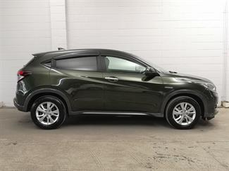 2014 Honda Vezel - Thumbnail