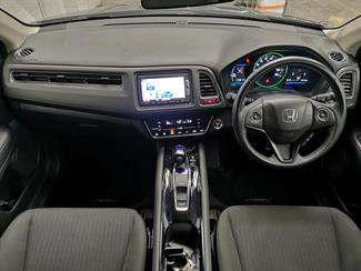2014 Honda Vezel - Thumbnail