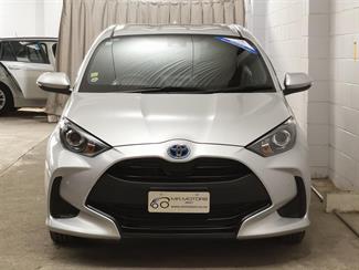 2021 Toyota Yaris - Thumbnail