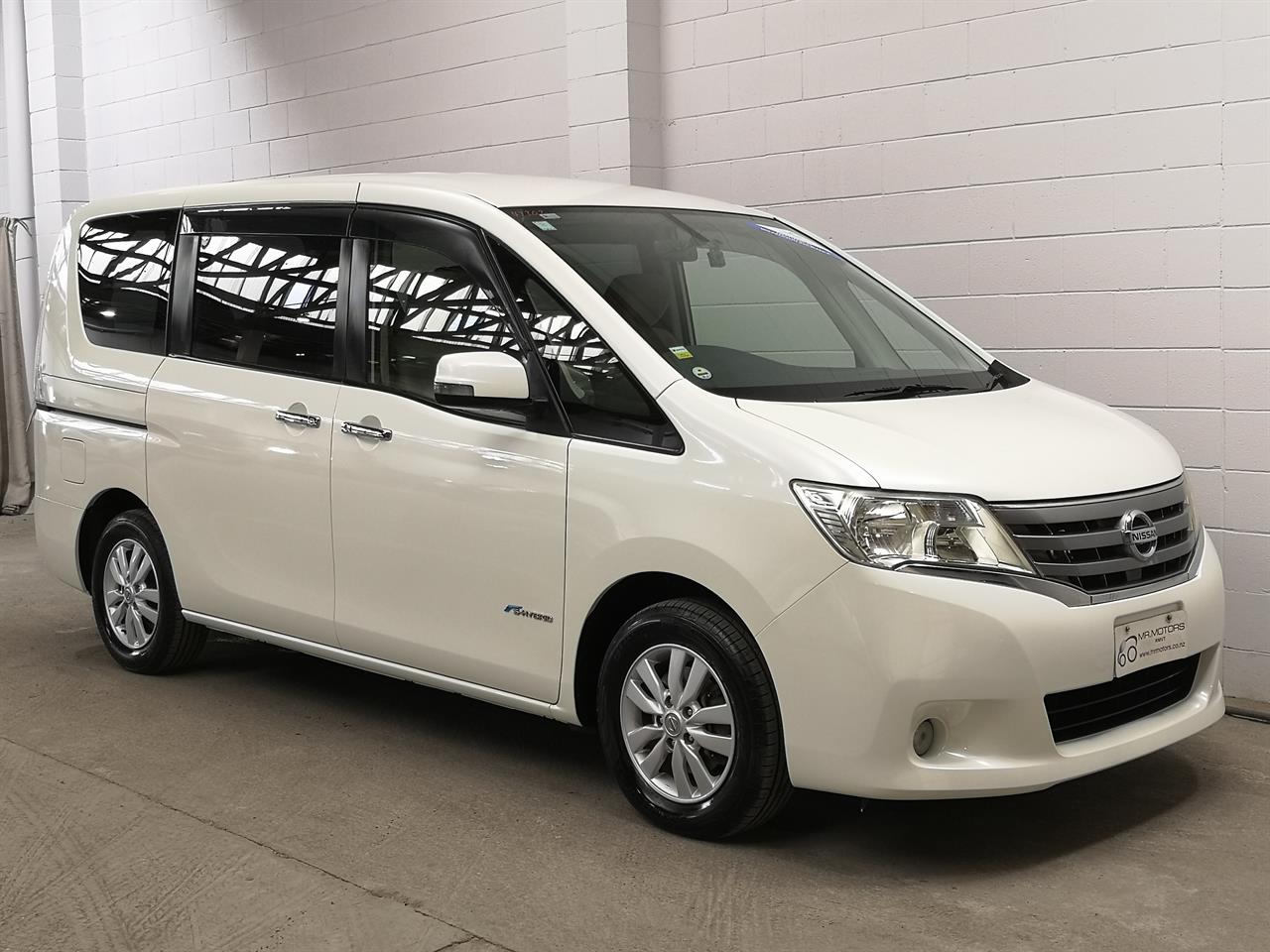 2013 Nissan Serena