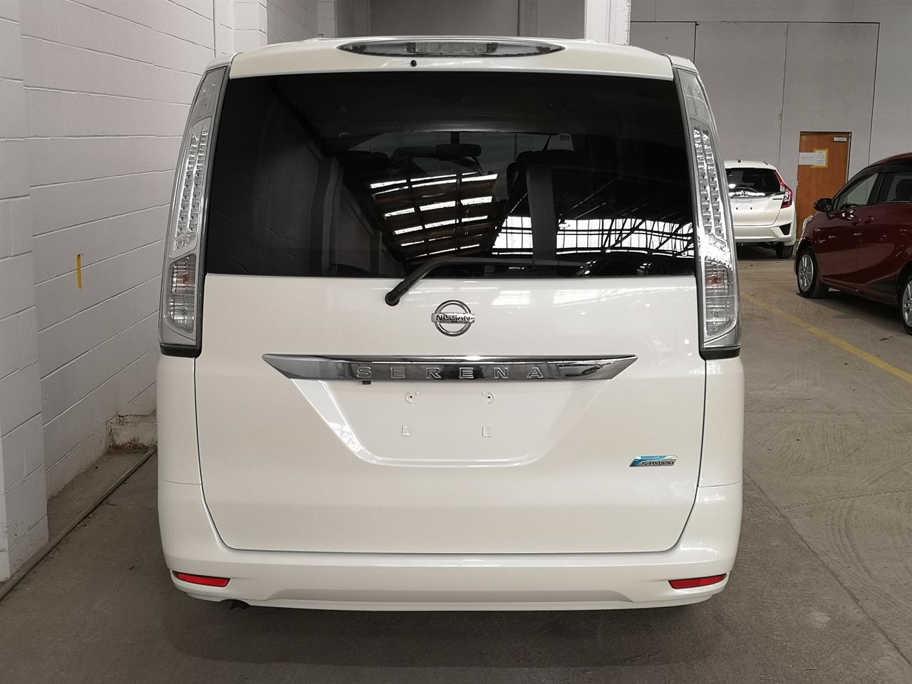2013 Nissan Serena