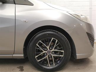 2013 Mazda Premacy - Thumbnail