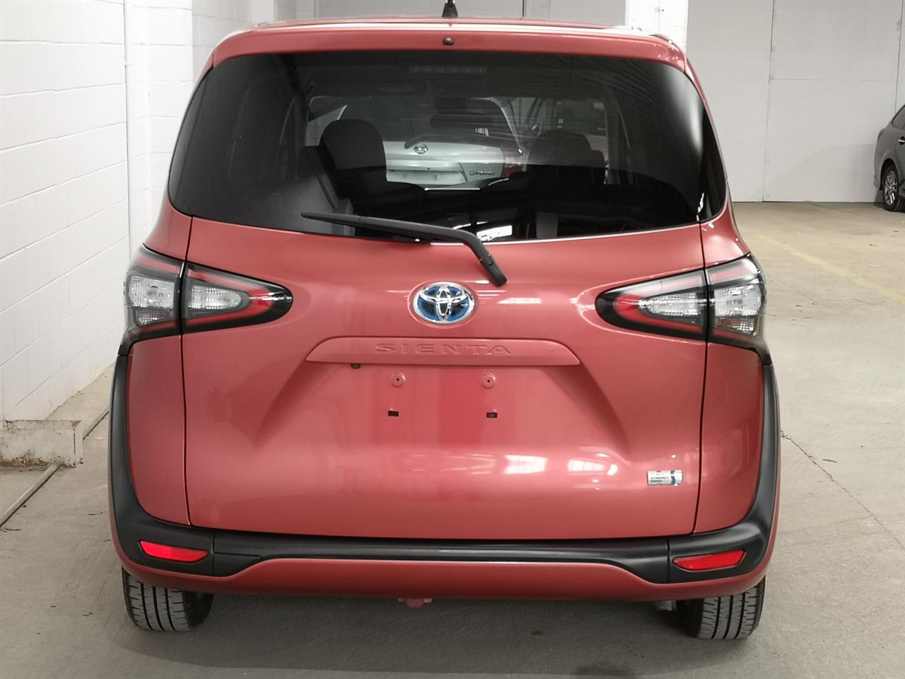 2016 Toyota Sienta