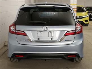 2015 Honda Jade - Thumbnail