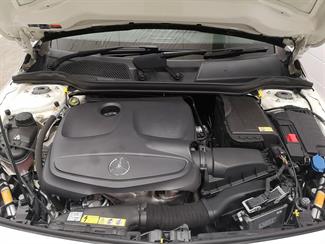 2015 Mercedes-Benz A 180 - Thumbnail