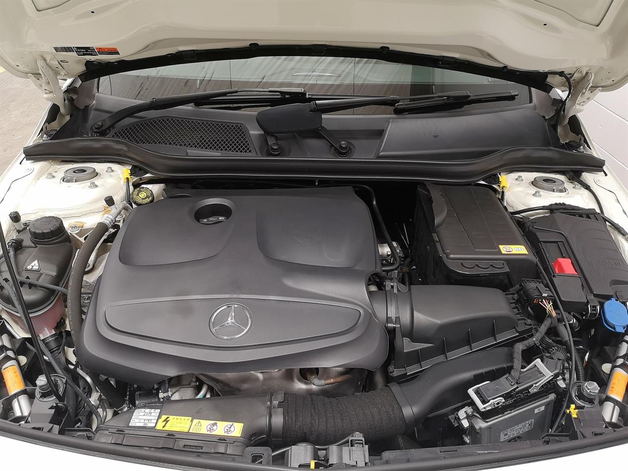 2015 Mercedes-Benz A 180