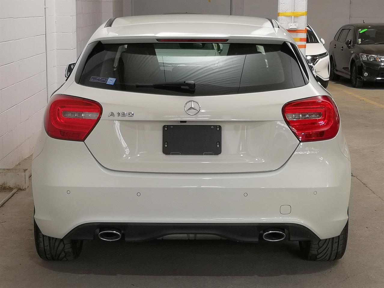 2015 Mercedes-Benz A 180