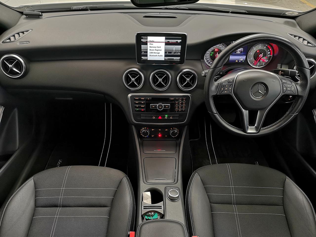 2015 Mercedes-Benz A 180