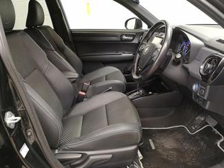 2016 Toyota Corolla - Thumbnail