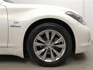 2014 Nissan Fuga - Thumbnail