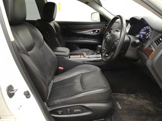 2014 Nissan Fuga - Thumbnail