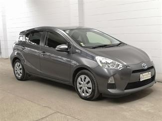 2014 Toyota Aqua - Thumbnail