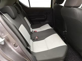 2014 Toyota Aqua - Thumbnail