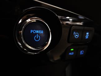 2017 Toyota Prius - Thumbnail