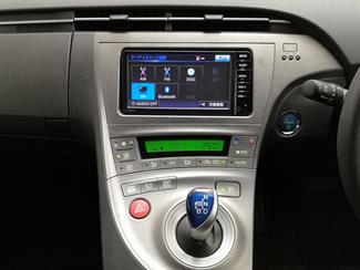 2015 Toyota Prius - Thumbnail