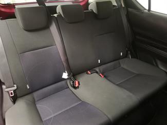 2015 Toyota Aqua - Thumbnail