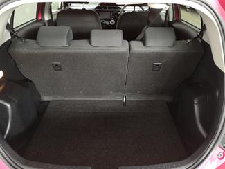 2015 Toyota Aqua - Thumbnail