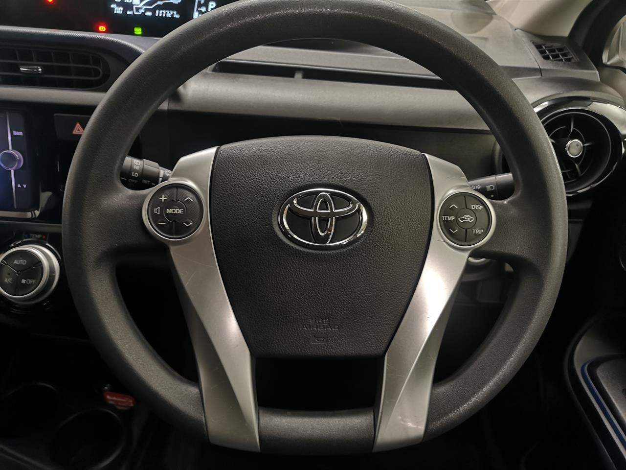 2015 Toyota Aqua