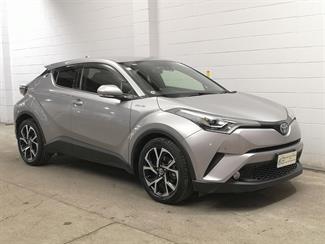 2017 Toyota C-HR - Thumbnail