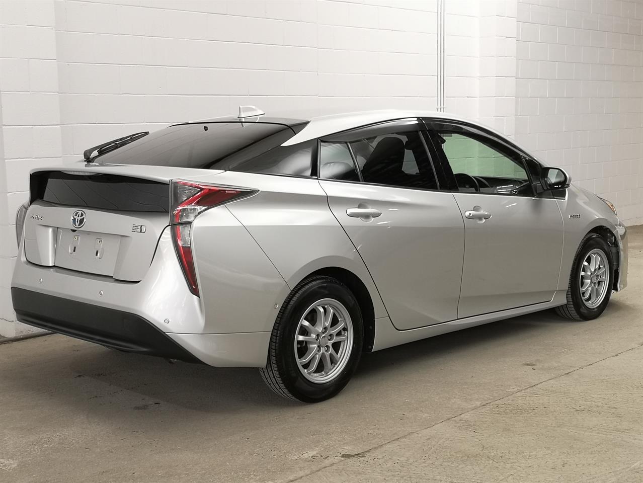 2017 Toyota Prius