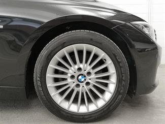 2015 BMW 320i - Thumbnail