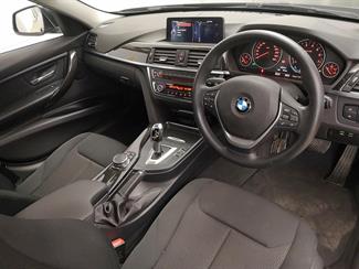 2015 BMW 320i - Thumbnail