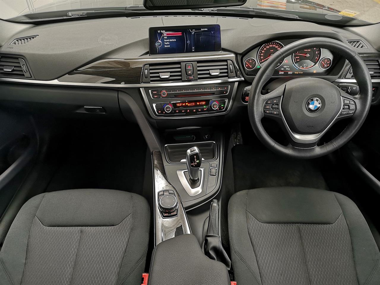 2015 BMW 320i