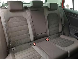 2013 Volkswagen Golf - Thumbnail