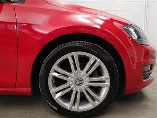 2013 Volkswagen Golf - Thumbnail