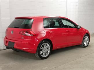 2013 Volkswagen Golf - Thumbnail
