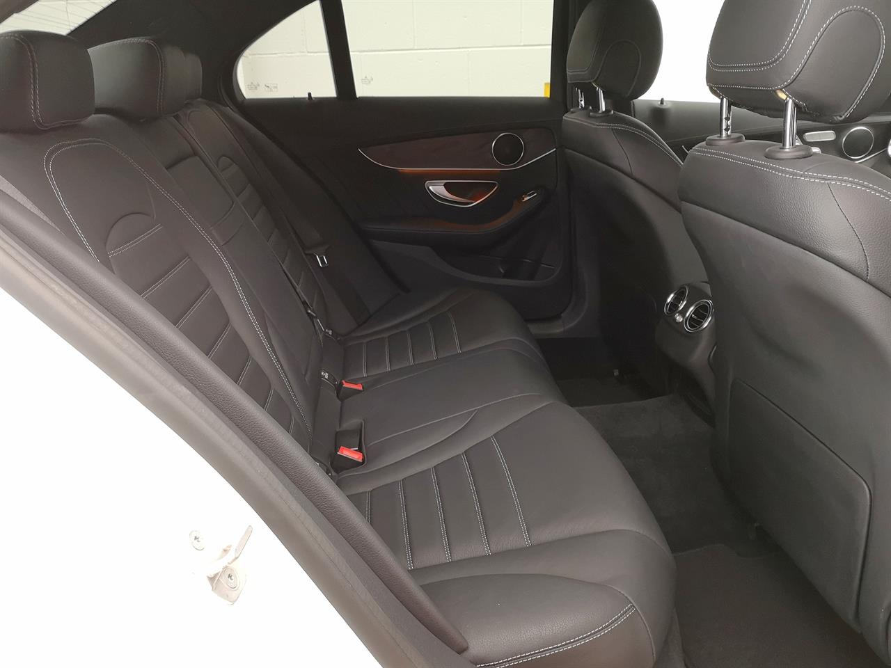 2014 Mercedes-Benz C 200