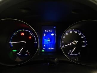 2017 Toyota C-HR - Thumbnail