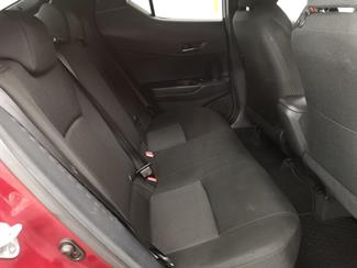 2017 Toyota C-HR - Thumbnail